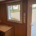 Near Airport And Palexpo Apartment *