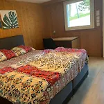 Near Airport And Palexpo Apartment *